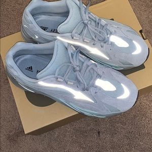 Yeezy 700 Hospital Blue
